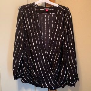 Vince Camuto blouse